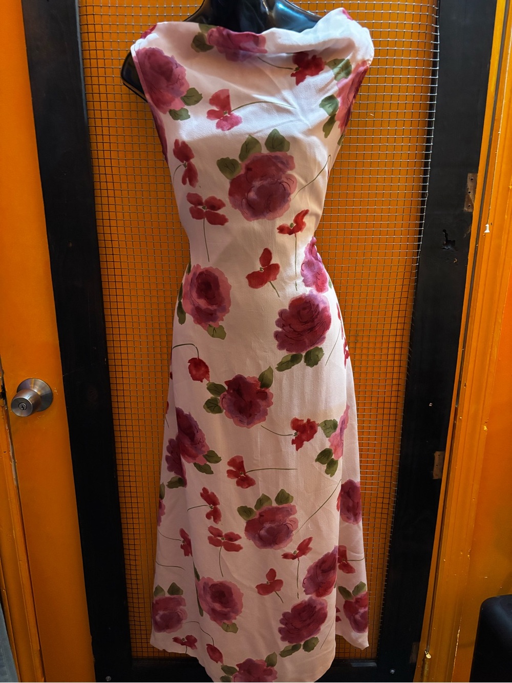 Vintage White Maxi Dress with Pink Rose Print - Elegant Women's Floral Gown